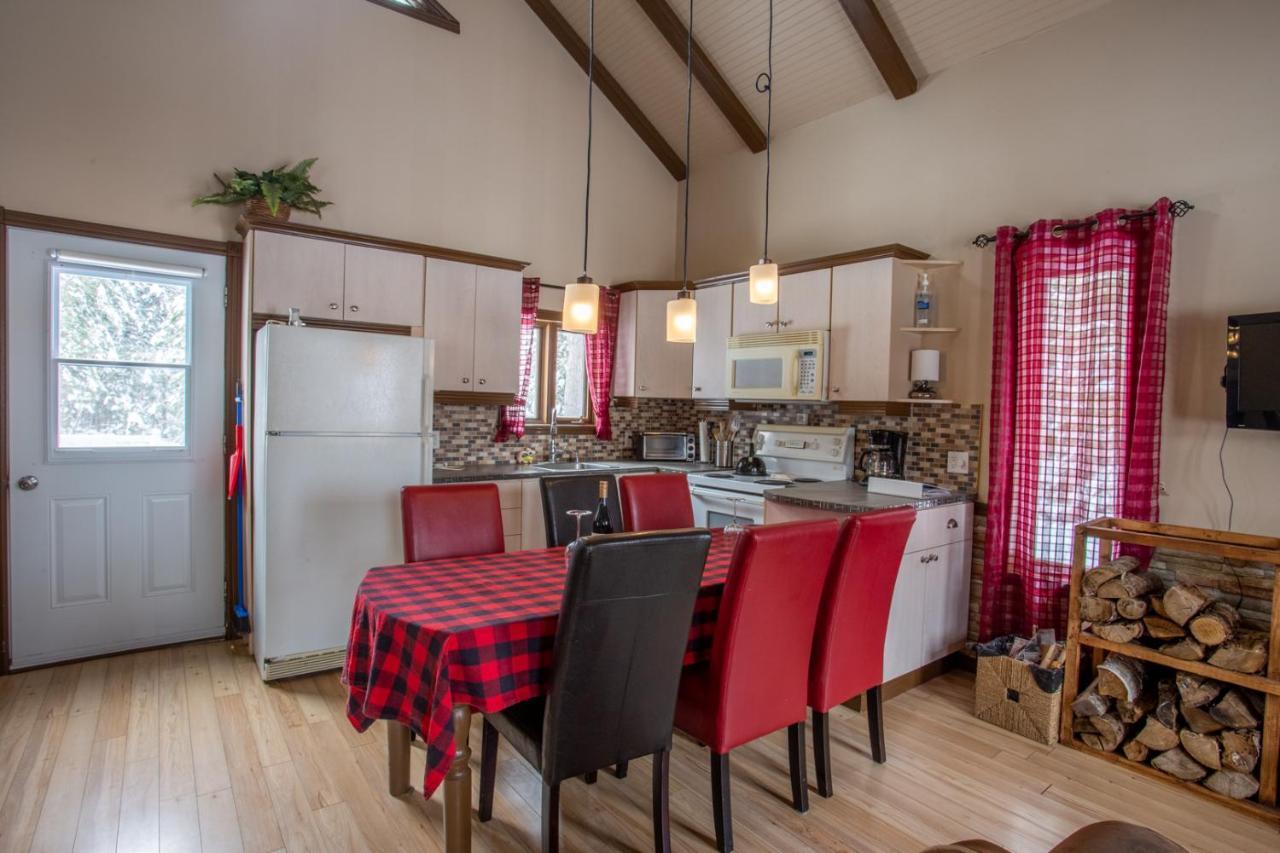 Chalets Du Domaine - De Luxe Notre-Dame-Des-Bois Dış mekan fotoğraf