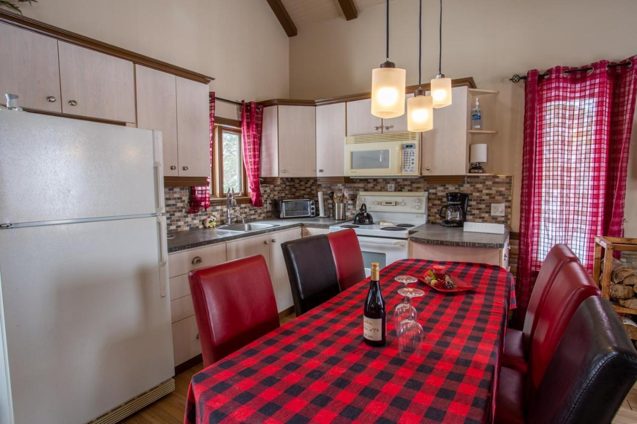 Chalets Du Domaine - De Luxe Notre-Dame-Des-Bois Dış mekan fotoğraf